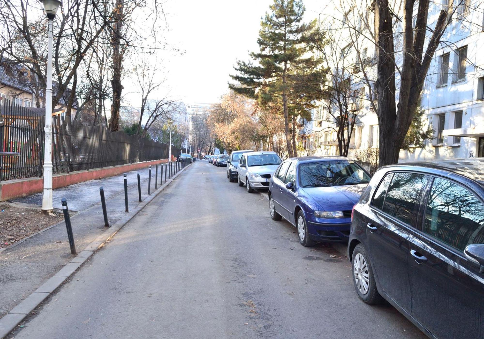 Cozy 2 Rooms Apartment Drumul Taberei Bucharest Exterior photo